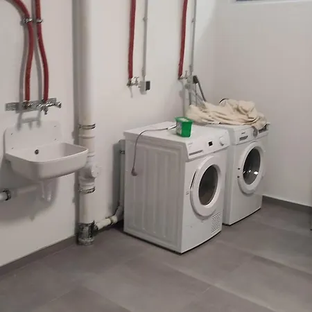 Privatunterkunft Heinz Und Gorb Zimmervermietung